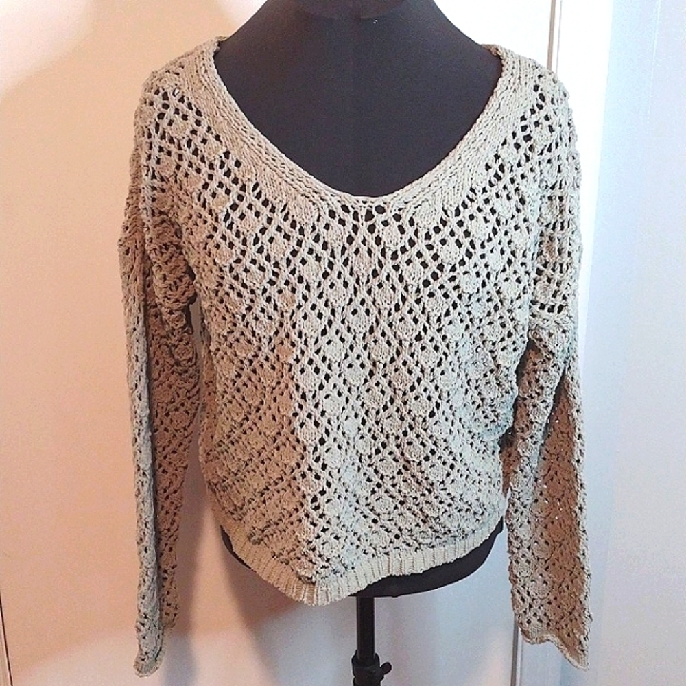 Nicole Miller Artelier Sage Open Crochet Cropped Boxy Neutral Sweater L